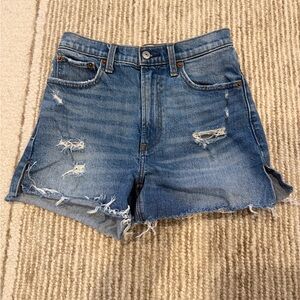 Abercrombie & Fitch High Rise 4” Shorts
